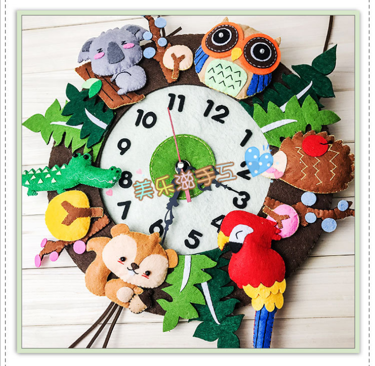 Hanging clock free of cut unwoven cloth handmade material bag cartoon clock DIY kindergarten children creative play teaching aids