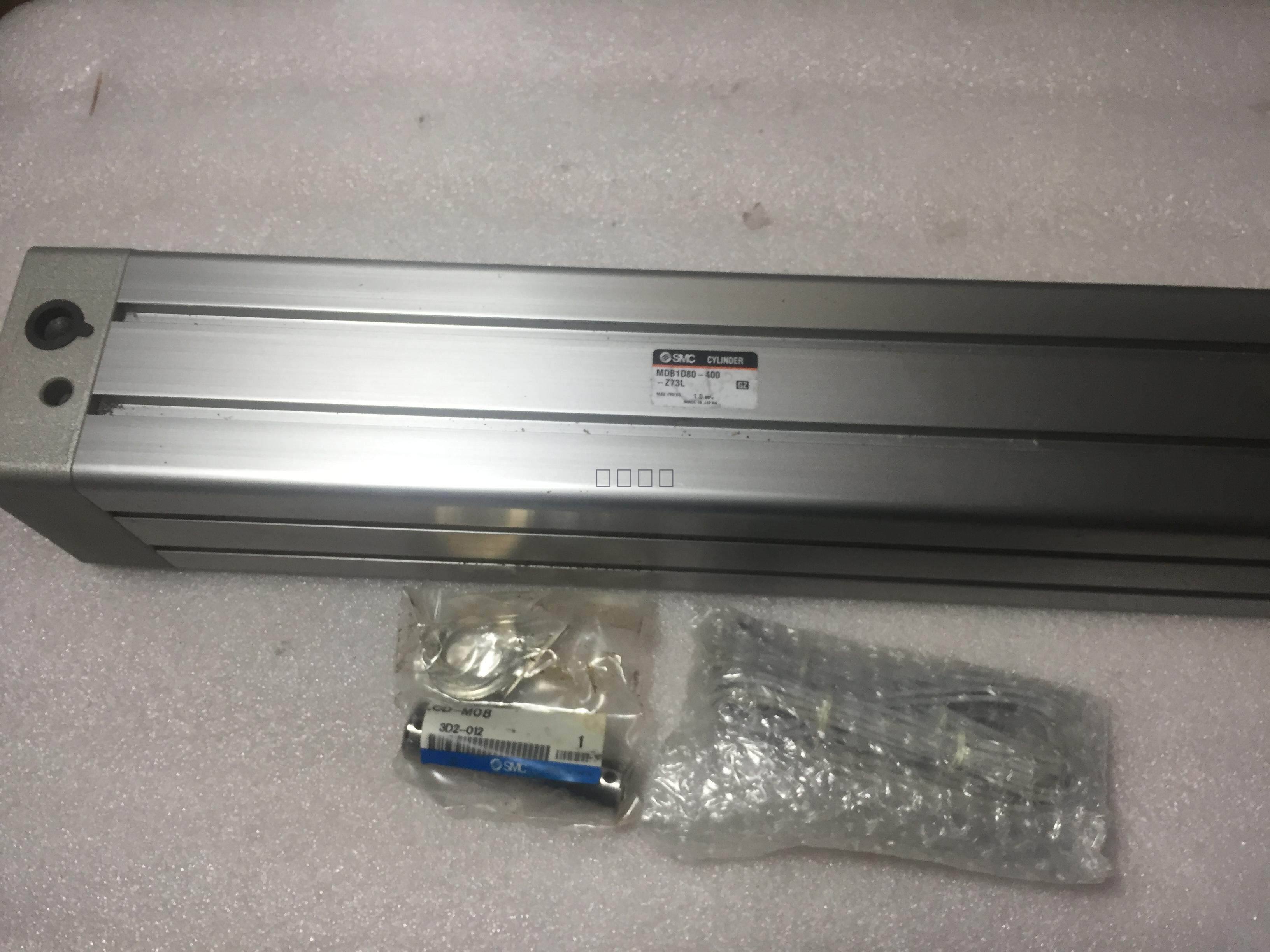 MDB1D80-400-Z73L Japanese SMC cylinder brand new (including bracket) with magnetic opening