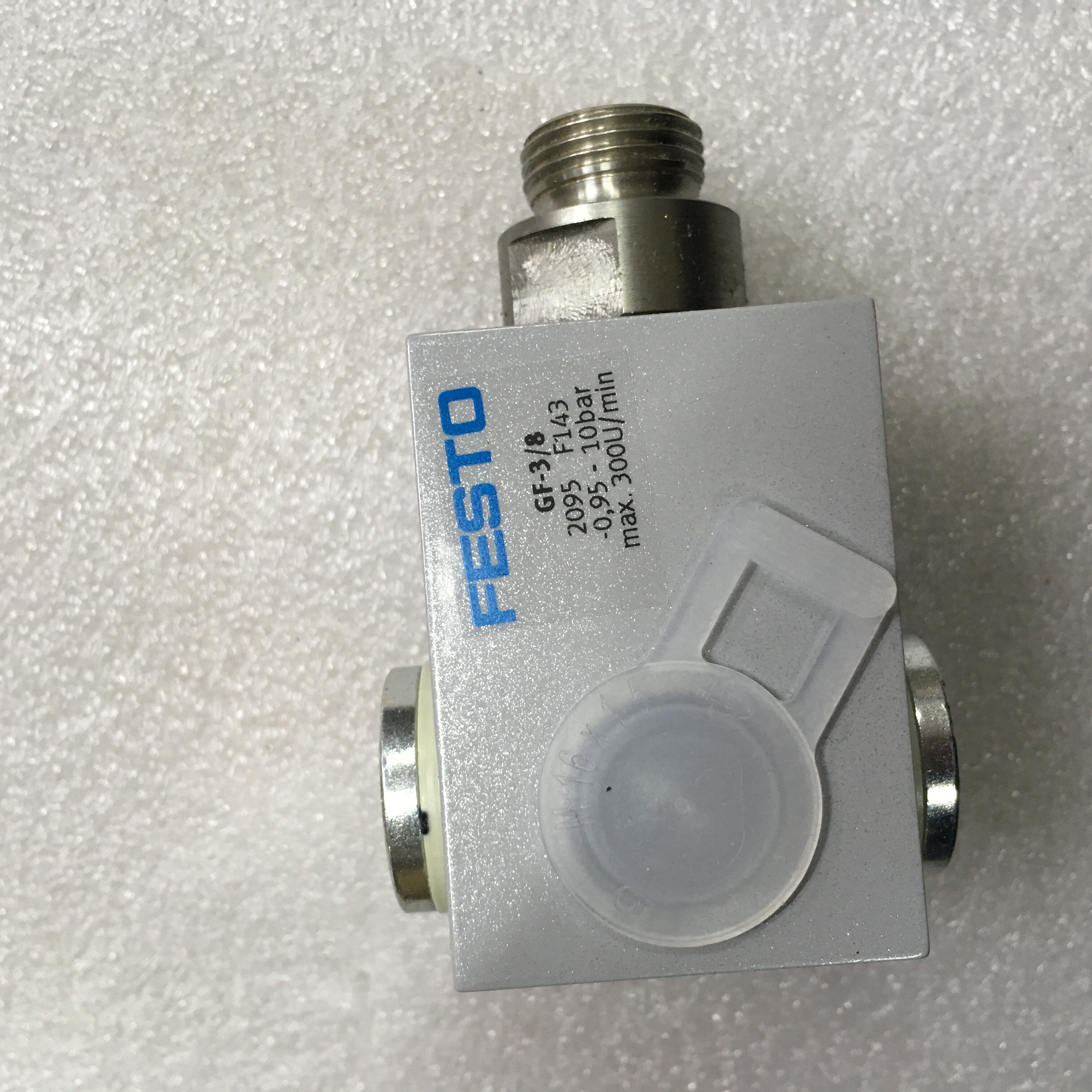 GF-3 8 2095 FESTO Rotating Different Cluster in Germany - New Parts
