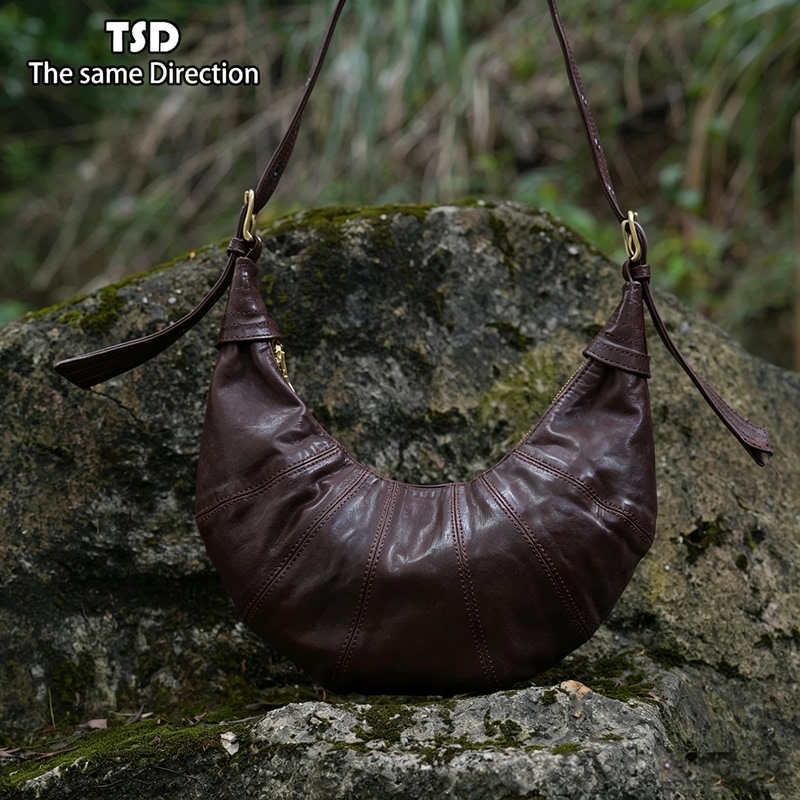 Tsd Leather Goods Imported Top-Grain Vegetable-Tanned Horse Leather Vintage Shoulder Strap Croissant Horn Crossbody Shoulder Bag for Men and Women 9250 Tsd Leather Goods Imported Top-Grain Vegetable-Tanned Horse Leather Vintage Shoulder Strap Croissant Horn Crossbody Shoulder Bag for Men and Women 9250