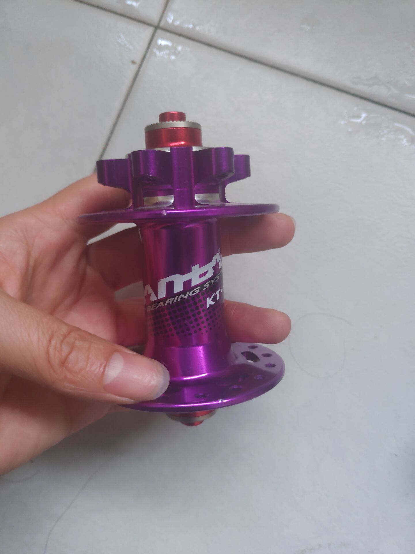 Clearance Quantum QUANDO ME6 mountain bike bearing quick release 4 Perrin hub 32 holes black purple