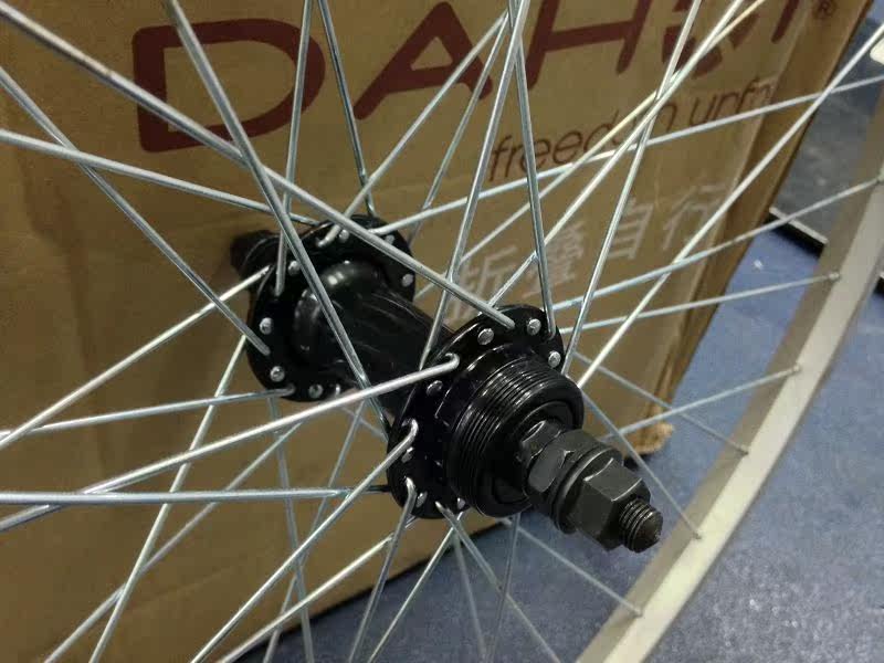 Roues de vélo - Ref 2381234 Image 3