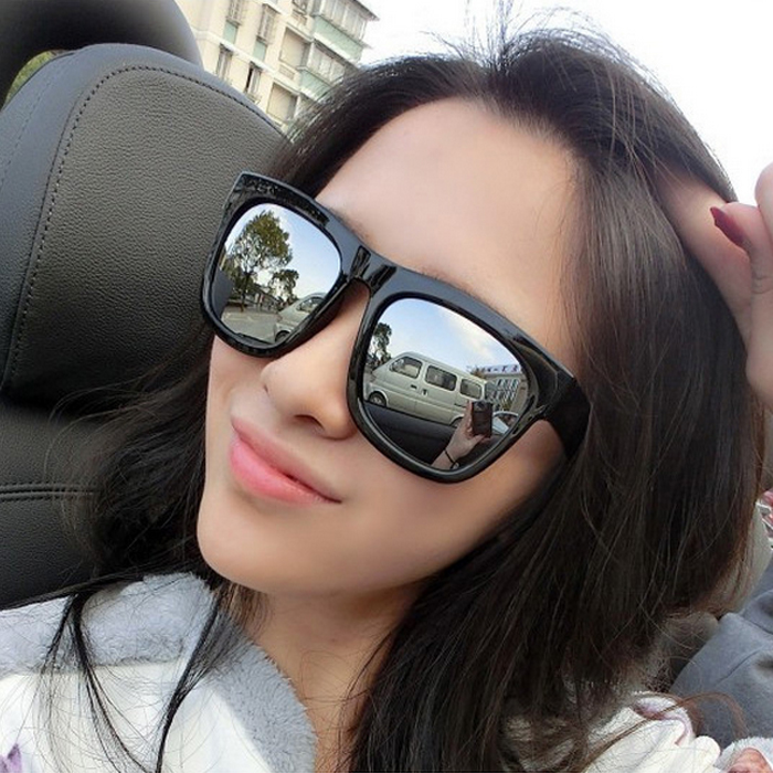 Men's black super sunglasses Korean version retro big frame round face glasses women's INS disco lovers beach sunglasses