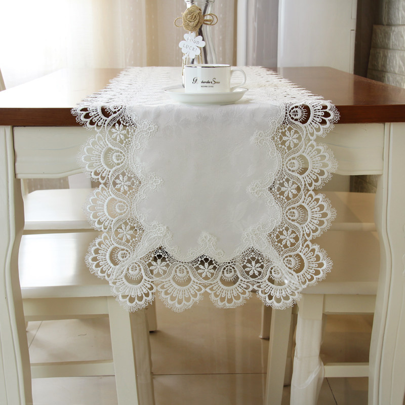 Tea table Table Flags Solid Wood Table Decoration Boulaise Strip European Style Modern Minima Nordic Light Lavish TV Cabinet Cover Towels