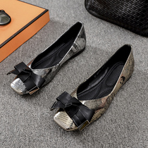 Womens shoes Square Head Bow Patches Color Flat Foot Vintage Womens Shoes