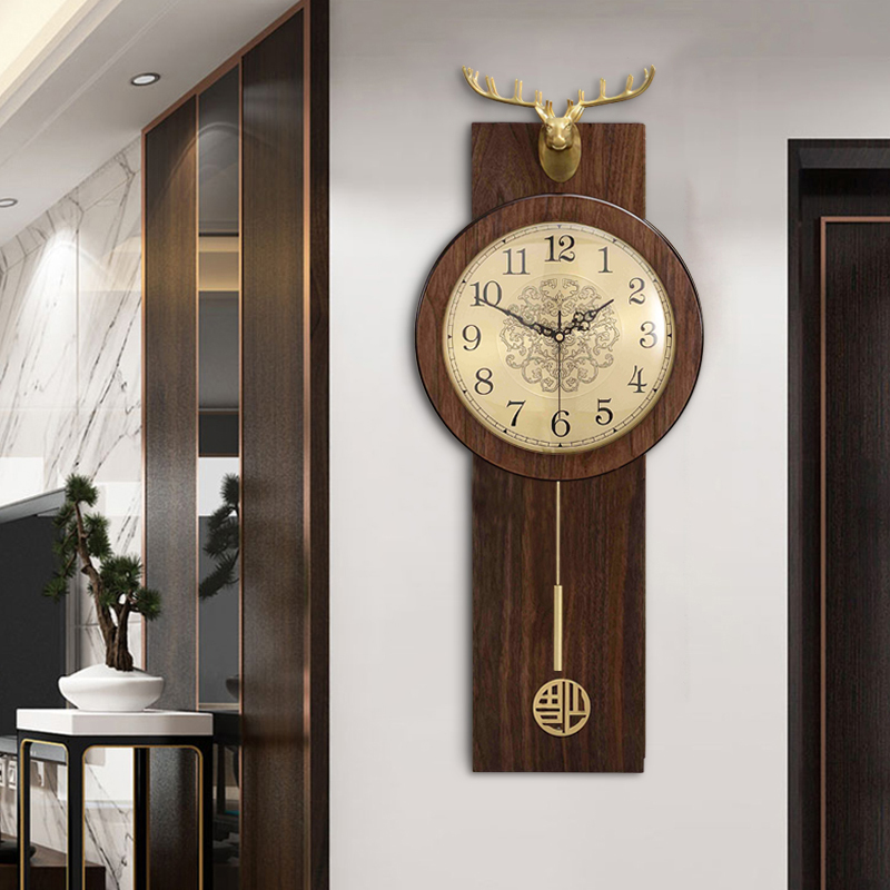 New Chinese style deer head clock clock living room clock home Chinese style walnut grain pure copper atmosphere quartz clock