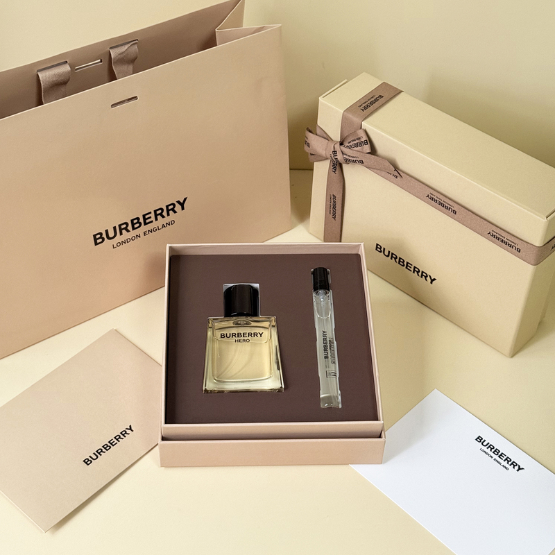 Burberry Hero Brave Heart Hero Perfume Shower Gel Gift Box Valentine's Day Men's Gift Burberry Hero Brave Heart Hero Perfume Shower Gel Gift Box Valentine's Day Men's Gift