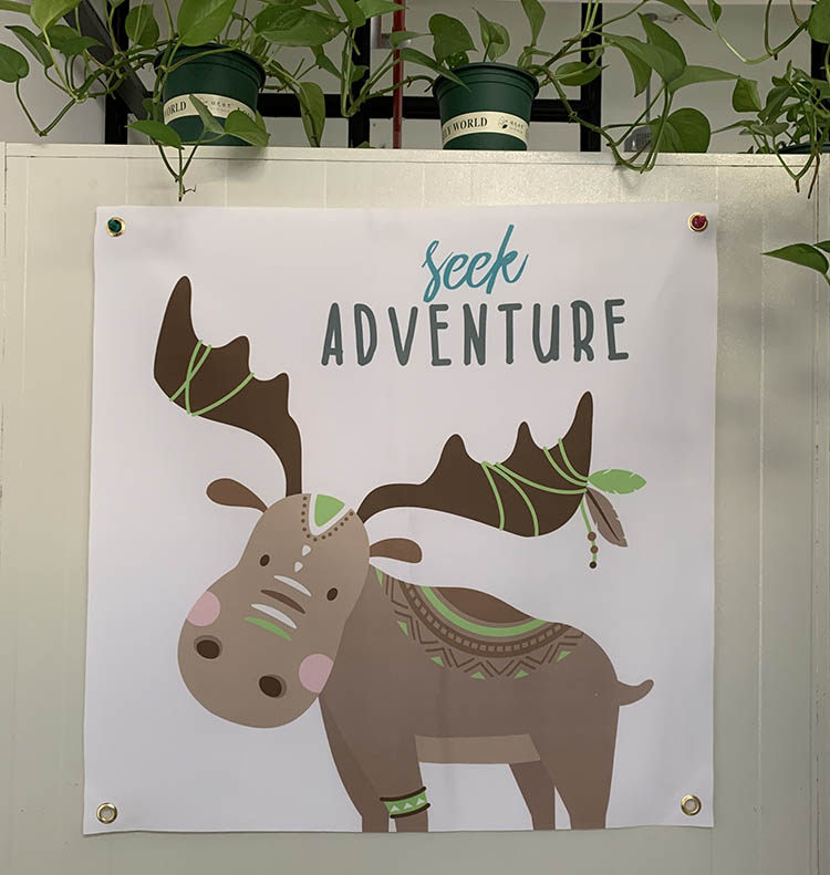 Гобелен 美国歌手 kanye 侃爷 室内免打孔挂画 可洗环保背景墙装饰