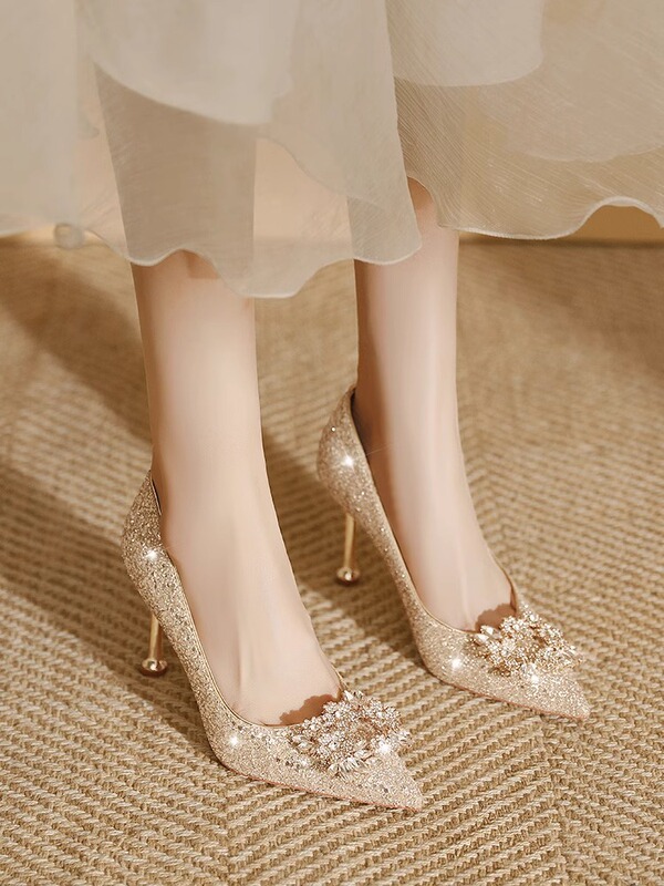 Crystal Wedding Shoes for Women 2026 New Style Xiuhe Main Wedding Dress Bridal Shoes Comfortable Champagne Color Wedding Stiletto High Heels Crystal Wedding Shoes for Women 2026 New Style Xiuhe Main Wedding Dress Bridal Shoes Comfortable Champagne Color Wedding Stiletto High Heels