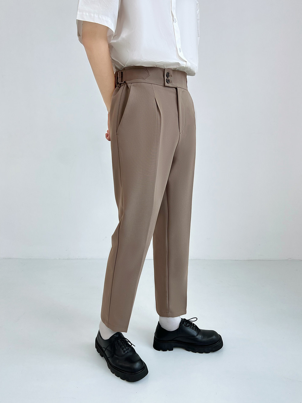 Неаполь небольшой брюки мужской свободный продвинутый драпировка девять очков весна талия случайный 𫔮 прямо костюм брюки 