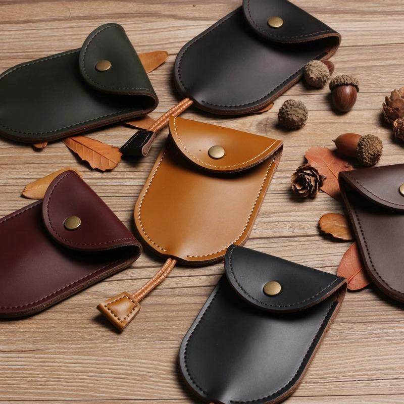 Car Key Bag, Universal Multi-Functional Pull-Out Mini Compact Simple Key Bag, Large Capacity Men's and Women's Storage Bag