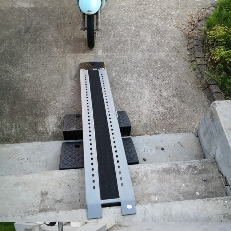 Push electric car ramp board ladder pad loading and unloading motorcycle wheel non-slip barrier-free threshold ramp ramp board