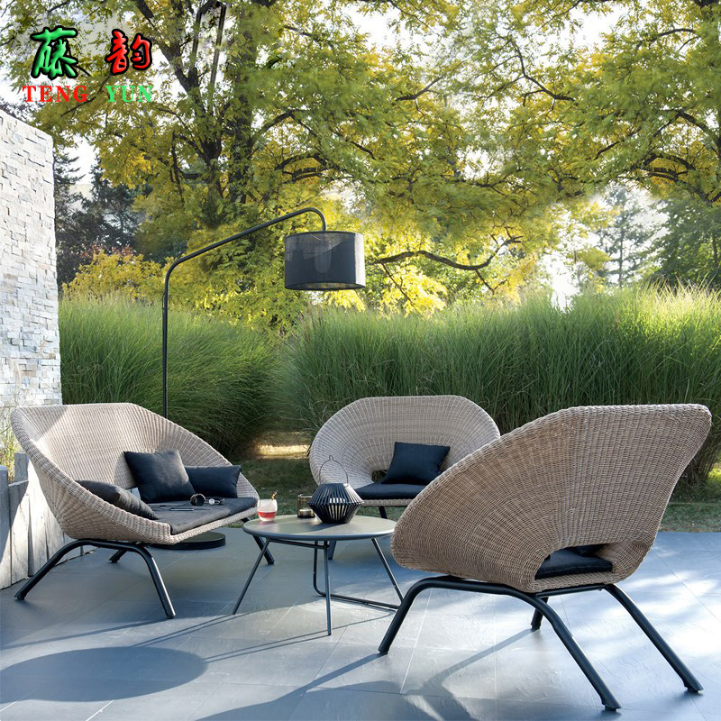 Outdoor sofa courtyard outdoor terrace simple modern rattan sofa bed and breakfast villa garden rattan chair tea table combination