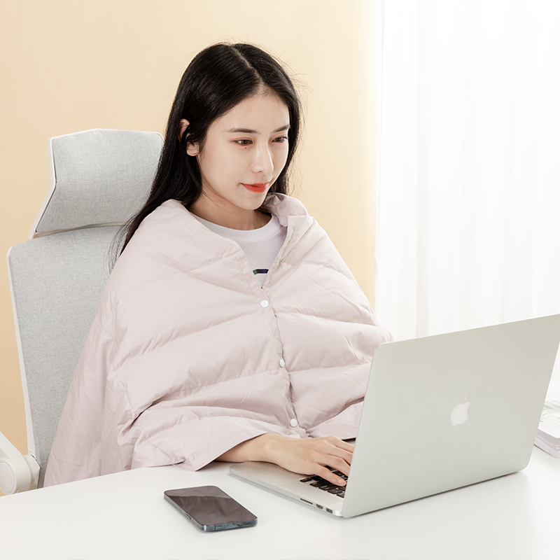 Down Blanket Office Shawl Blanket Kindergarten Small Quilt Sofa Blanket Napping Leg Blanket Car Air Conditioning Cover Blanket