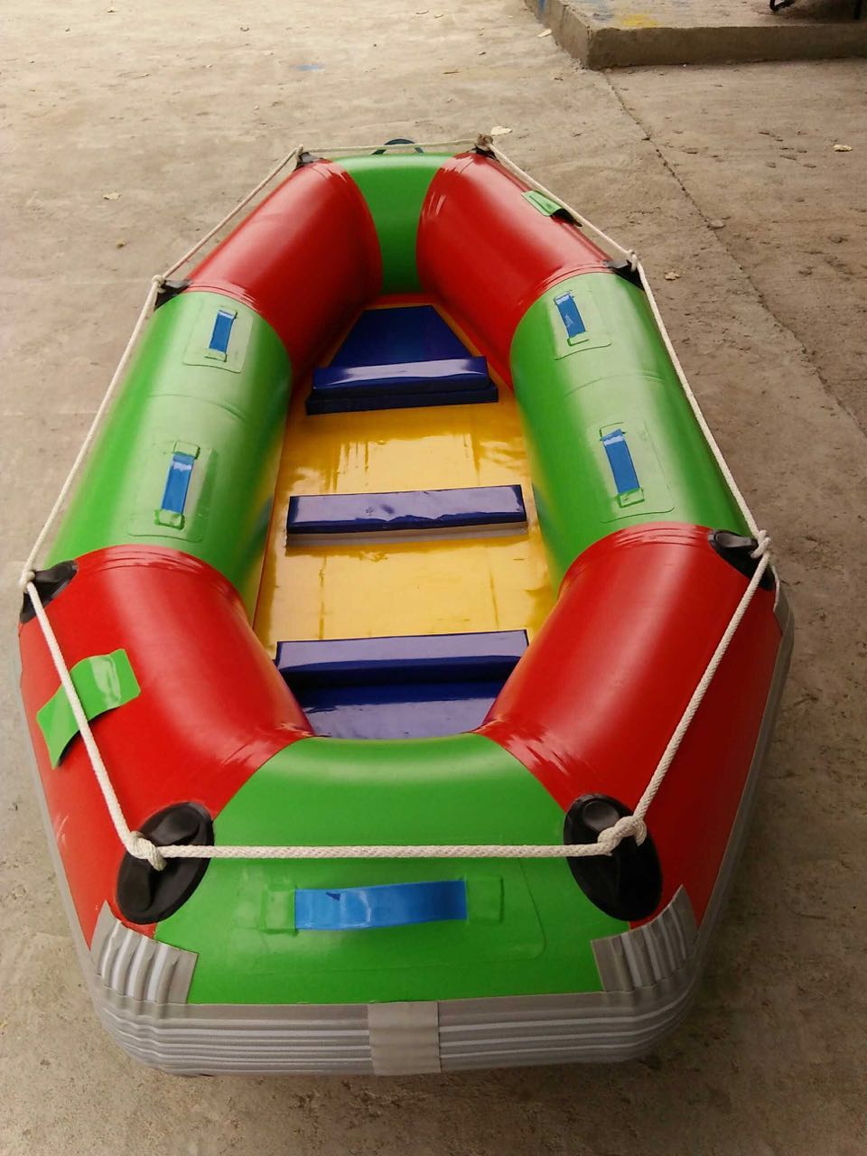 Rafting dinghy rubber dinghy rubber dinghy thickened leather canoeing scenic area Drifting boat Double professional abrasion resistant wild float
