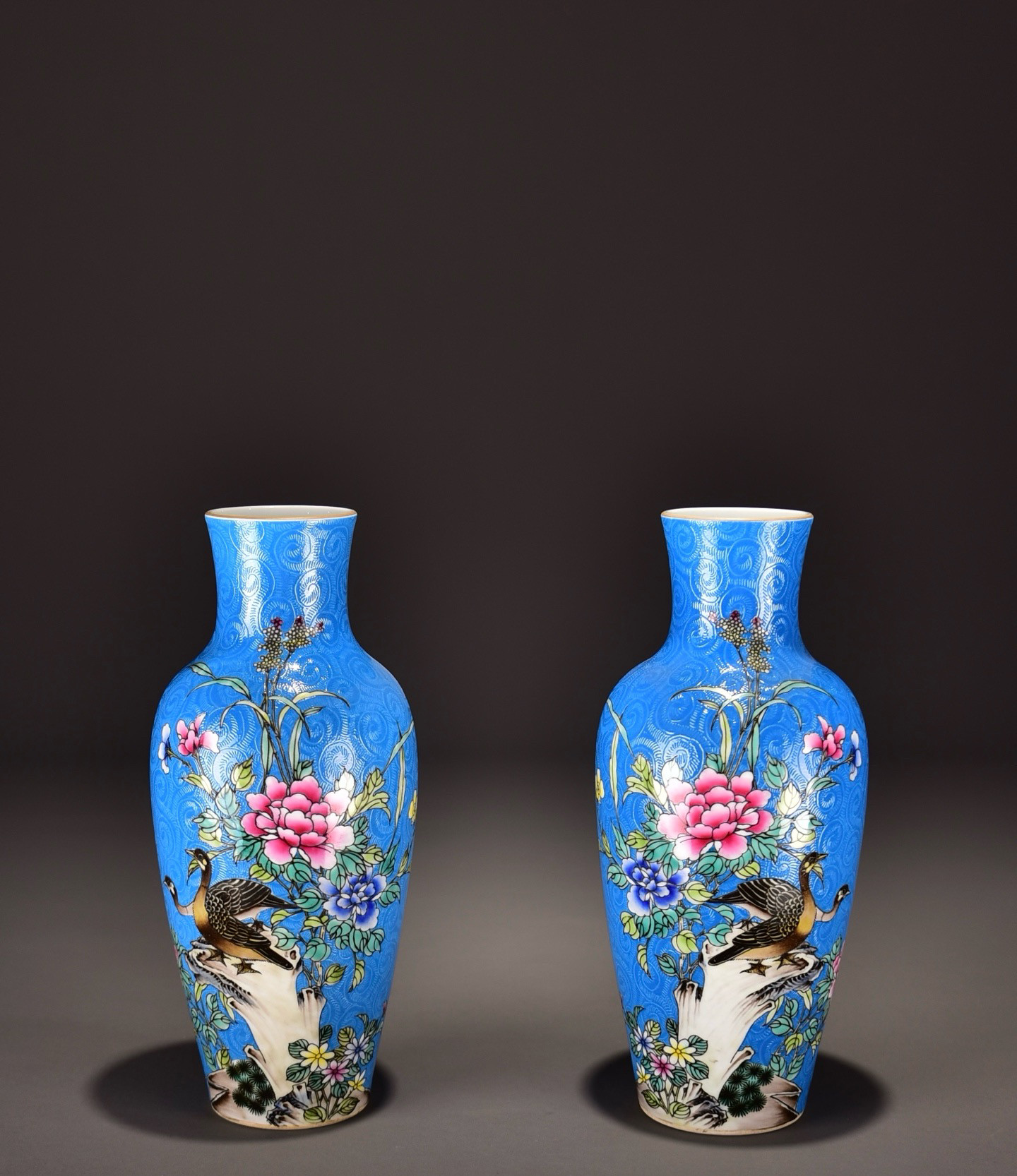 中国清時代 乾隆年製 粉彩六角皿 時代木箱付 幅約28㎝ 東Y7-1024☆2F