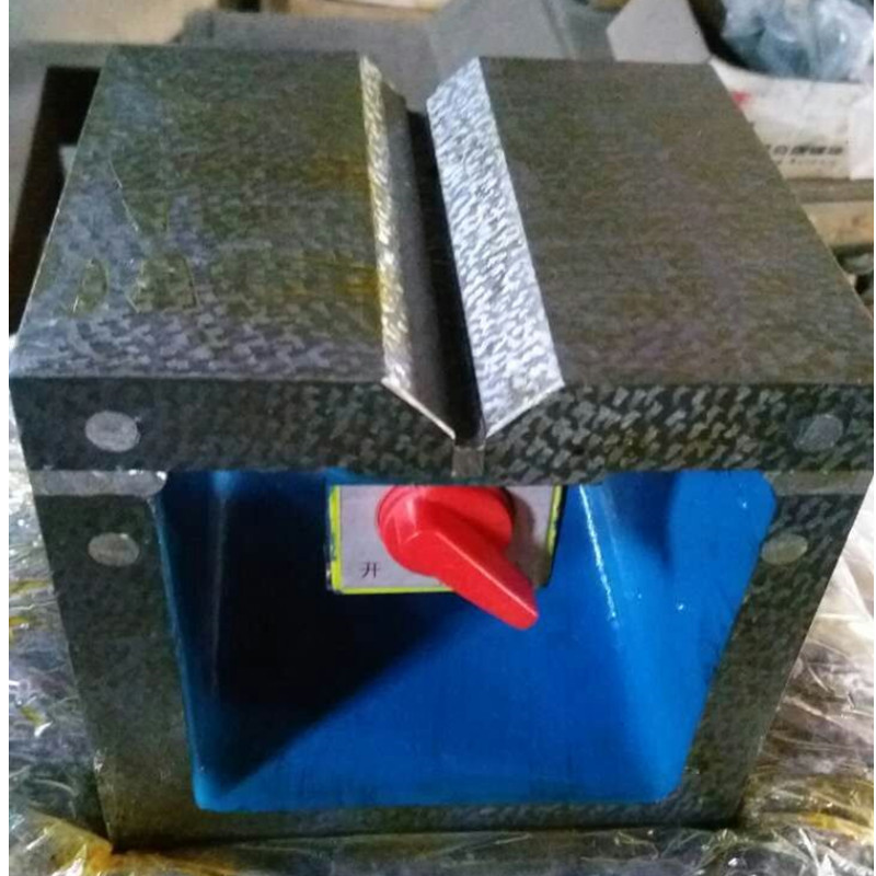 Cast iron square box Magnetic square box Magnetic magnetic square box 100150200300250 spot-Taobao