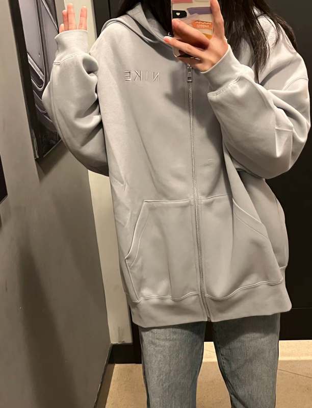 Wenwen Genuine Nike Girls' New High-Density Loose Hooded Knitted Sports Jacket Hf0422-012 Wenwen Genuine Nike Girls' New High-Density Loose Hooded Knitted Sports Jacket Hf0422-012
