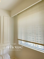 Cửa sổ chớp nhôm màu kem tùy chỉnh văn phòng màn rèm phòng tắm nhà bếp rèm nâng tay kéo cửa chớp hợp kim nhôm rèm nhựa cửa sổ rèm nhựa ngăn lạnh điều hòa