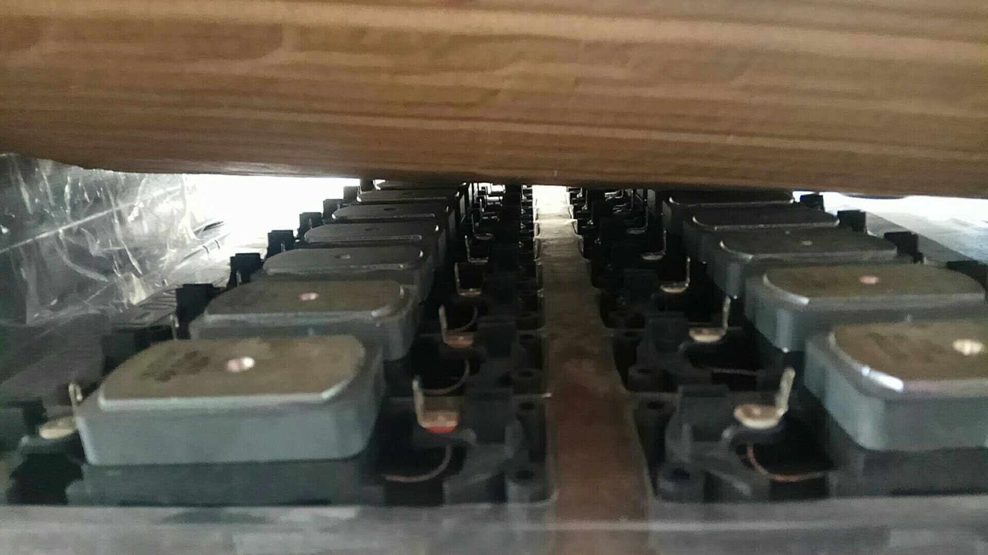 TV horn rectangular speaker inventory processing modified DIY new good effect