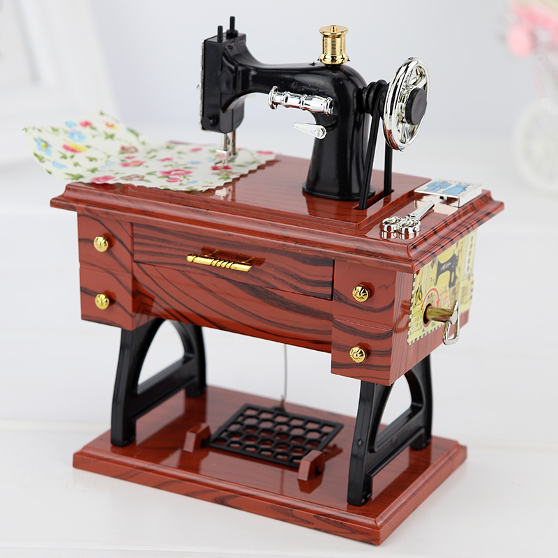 Sewing machine Music box Music Box Vintage Clockwork Merry-go-round Girl Children's Birthday gift Magic box Crystal ball