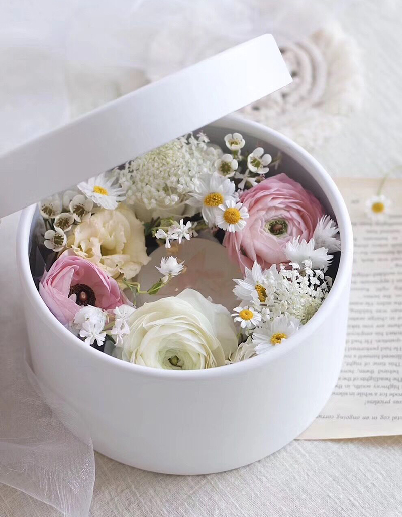 Bay Shadow Round Open Window Cover Gift Box Transparent Mini Gift Box Christmas Apple Box Flowers Packaging Box Companion Gift Box