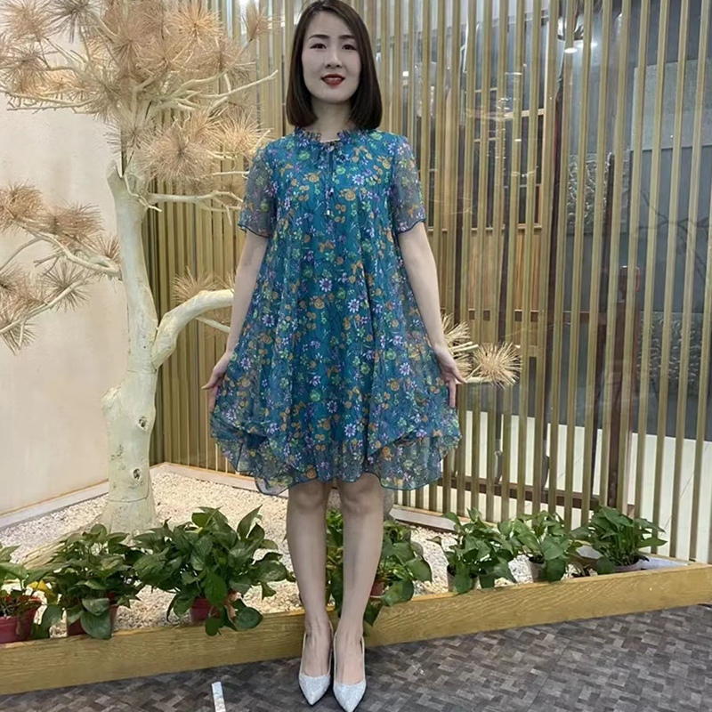 Plus-Size Loose Mesh Dress, Elegant Mother's Wear, New Summer Korean Style, Breathable, Tummy-Covering, Slimming Dress for Women