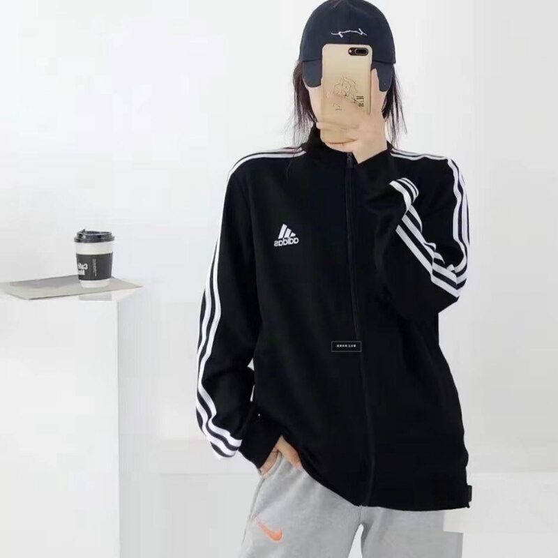 Spring and Autumn New Adidas Cardigan Sweatshirt Unisex Sports Classic Three-Stripe Jacket Coat Spring and Autumn New Adidas Cardigan Sweatshirt Unisex Sports Classic Three-Stripe Jacket Coat