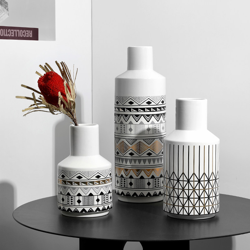 Nordic Creativity Light Extravagant Chinese Style Modern Minimalist Dry Flower Ceramic Table Decoration Vase Floral Pendulum with flower arrangement