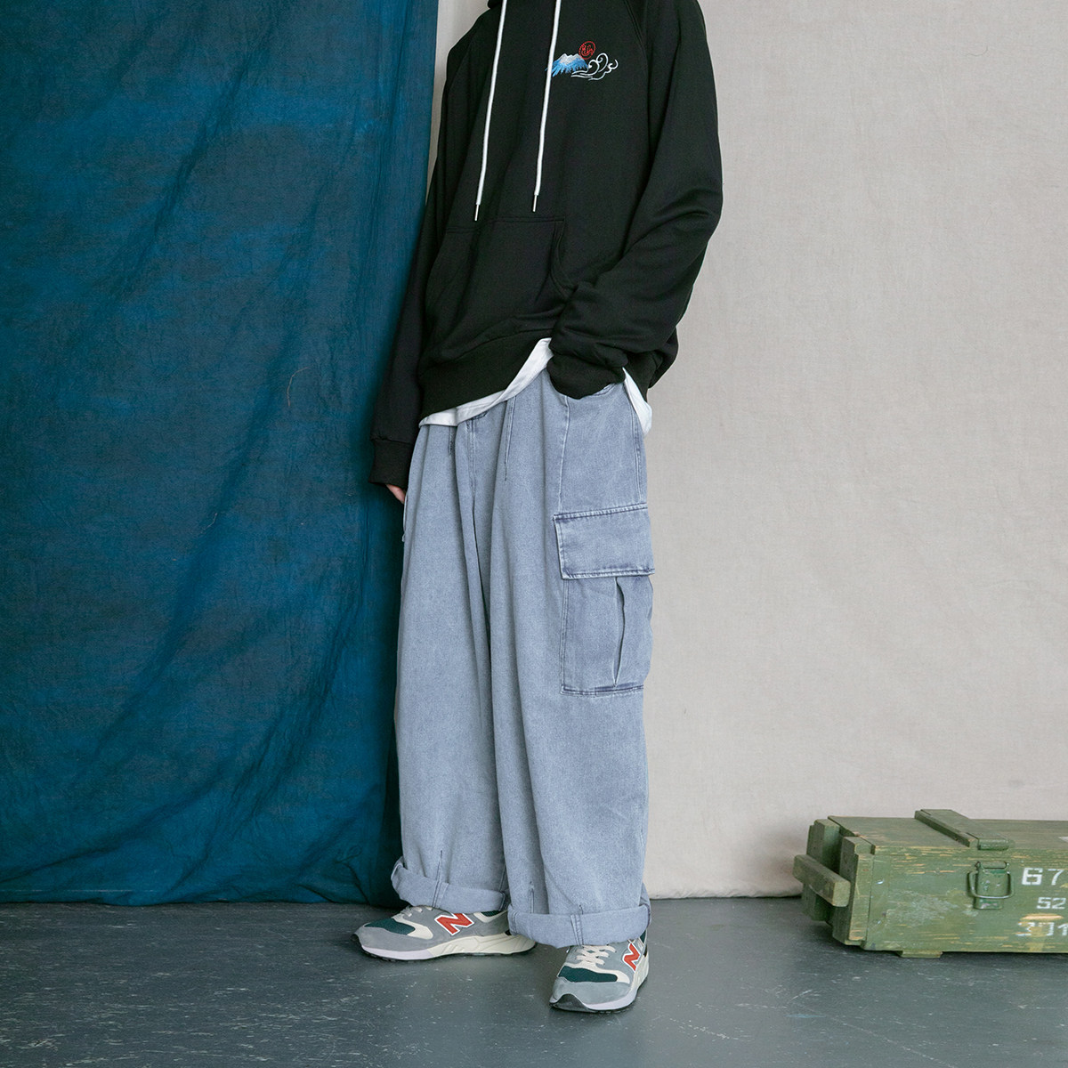 Mr. Montmartre Day on the street Lazy Loose Jeans Harbor Taste Boomers Men And Women Skateboard Hip Hop Old Daddy Pants