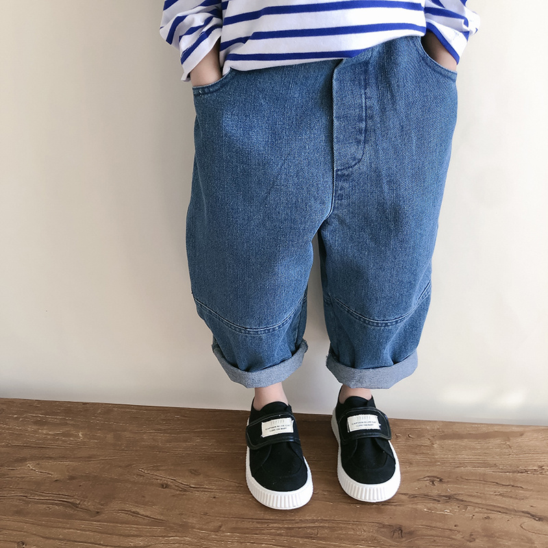 Boys and girls loose jeans 2021 spring new children's Korean version of casual Western style pants Japanese wild pants trend