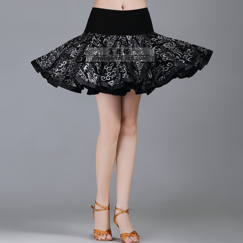 New silver line Phoenix floral Latin dance dress Three steps to the Gitbarwater Soldiers Dance Square Dance Dress Practice Performance