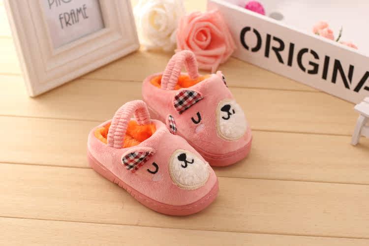 Pantoufles enfants en autre pour hiver - semelle caoutchouc antidérapant - Ref 1011034 Image 21