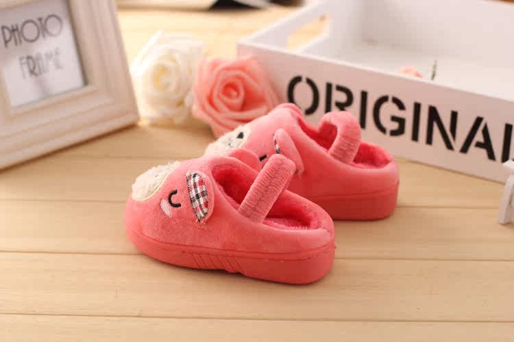 Pantoufles enfants en autre pour hiver - semelle caoutchouc antidérapant - Ref 1011034 Image 10