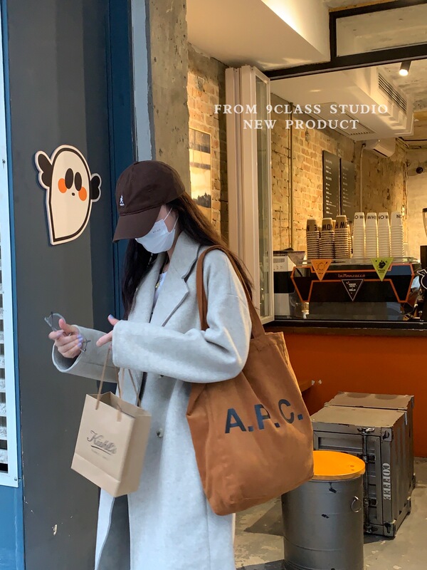 9Class ins Blogger's Same Style Apc Letter Simple Commuter Shoulder Canvas Bag, Easy to Match with Everyday Use as a Shopping Bag