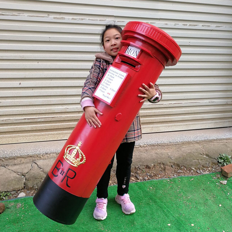 Giant piggy bank Oversized banknote piggy bank Adults can save desirable Wrought iron retro post box decoration ideas