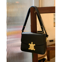 Qiu Ladies bag premium sense retro fashion small square bag womens 2021 new trendy oil waxed leather shoulder bag crossbody bag