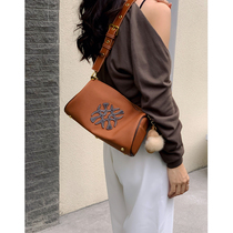 Autumn Lady Bag Package Advanced Sensation Retro Canvas Pillow Bag Woman Bag 2021 New Tide 100 Hitch Underpack Inclined Satchel Bag