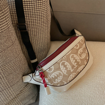 Autumn lady bag 2021 new color niche design breast bag women shoulder shoulder bag Joker running bag tide ins