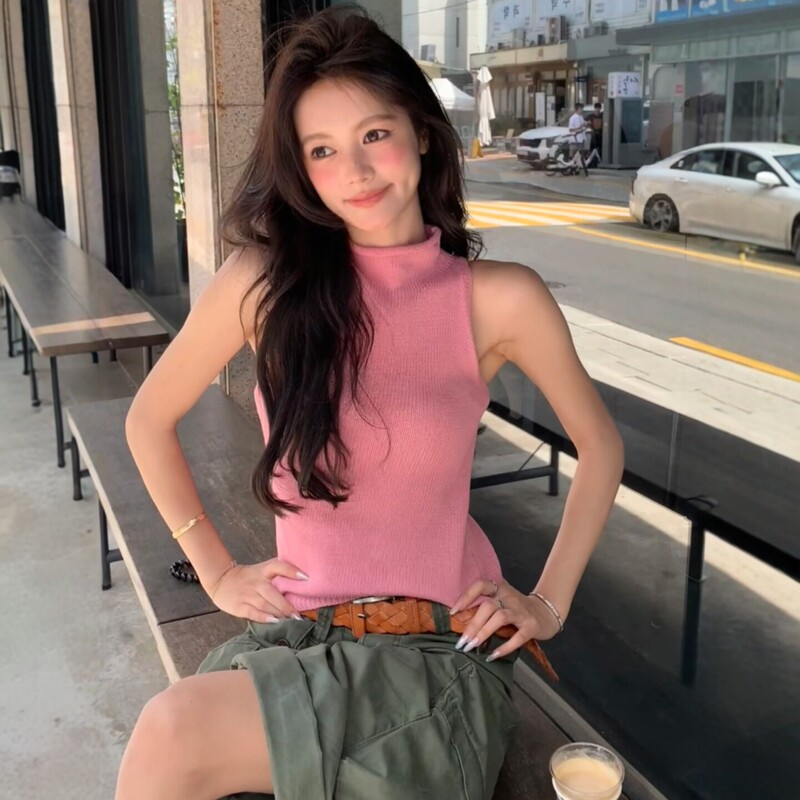 Korean Style Hot Girl Pink Sleeveless Knitted Vest for Women, New Summer High-Neck Slim Fit Inner Wear or Outerwear Top Korean Style Hot Girl Pink Sleeveless Knitted Vest for Women, New Summer High-Neck Slim Fit Inner Wear or Outerwear Top