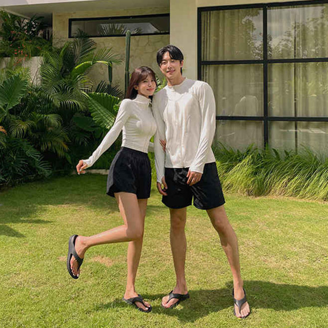 Korean diving suit women's split long-sleeved sun protection swimsuit snorkeling surfing suit men's quick-drying jellyfish suit couple set