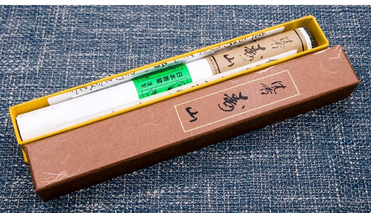 Nhật Bản Xiangtang Shenxiang Shoushan Chang đóng hộp dòng nhập khẩu nhang Nhật Bản - Sản phẩm hương liệu vòng 108 hạt trầm hương