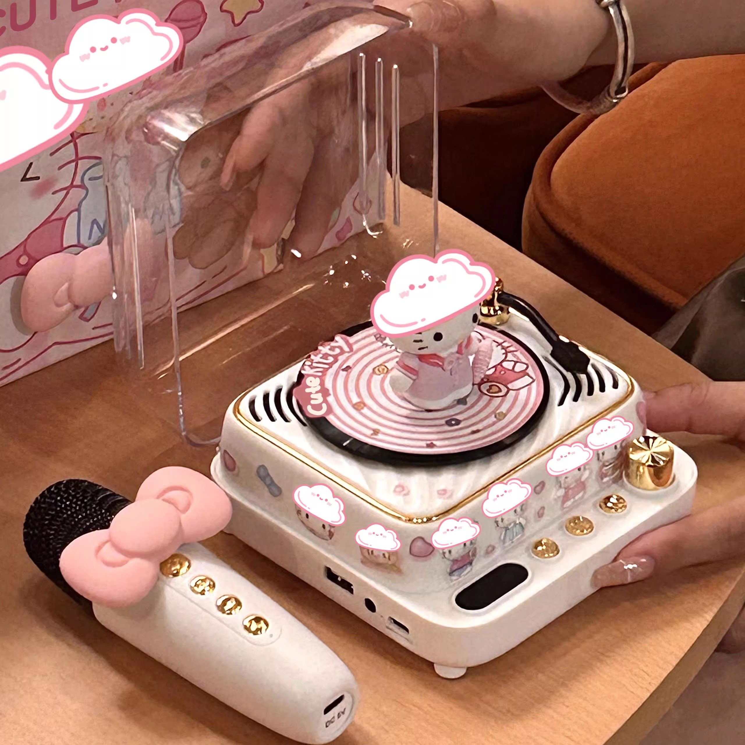 NOOWERE蓝牙kitty音箱一体小音响话筒唱歌送女生女友生日礼物