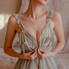 Купальник для пары 品牌折扣店商场专柜撤回女装清仓外贸剪标性感轻奢睡衣女单裙绿15