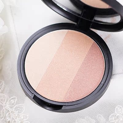 Quá tuyệt vời cho trường học ba màu năng lực sửa chữa phấn bóng mũi sửa chữa bóng mặt bột Hàn Quốc tạo khối innisfree