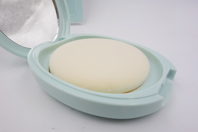 Taiwan Shiseido Neuve khiêu khích tôi làm mới bánh bột mật ong phấn phủ perfect diary