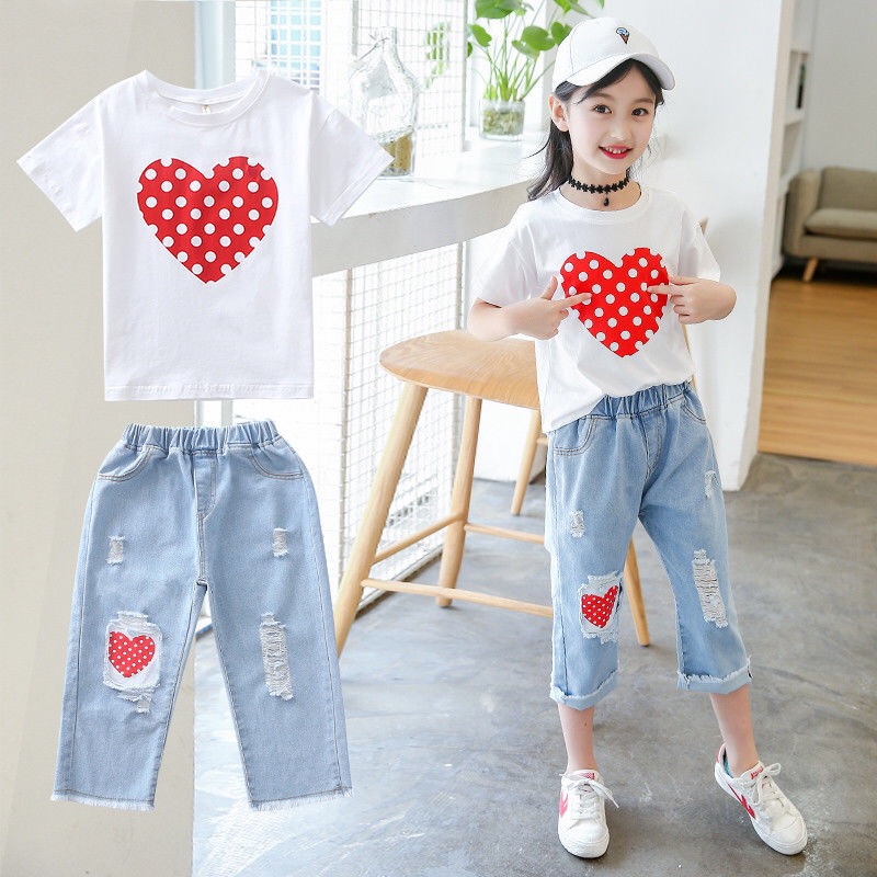 Girls love suits 2022 summer clothes new middle-aged children's foreign style ripped cropped pants children's short-sleeved two-piece tide