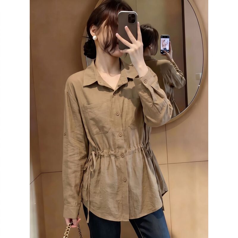 Khaki Textured Lapel Double-Pocket Waist-Cinching Shirt for Women, Autumn Plus-Size, Flattering for Curvy Figures, Adjustable Drawstring Blouse