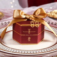 Ретро -винная красная шестигранная коробка+золотая лента+любовная радость