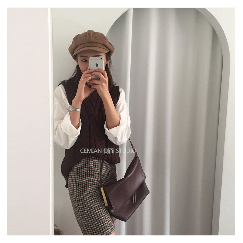 Net red duck tongue beret female autumn and winter octagonal hat British newspaper boy hat ins painter hat ins painter hat Korean version of Japanese tide